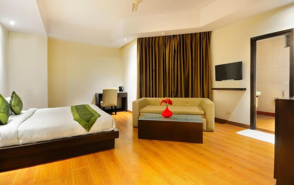 Zenith Hotel - Delhi Airport Ню Делхи Екстериор снимка