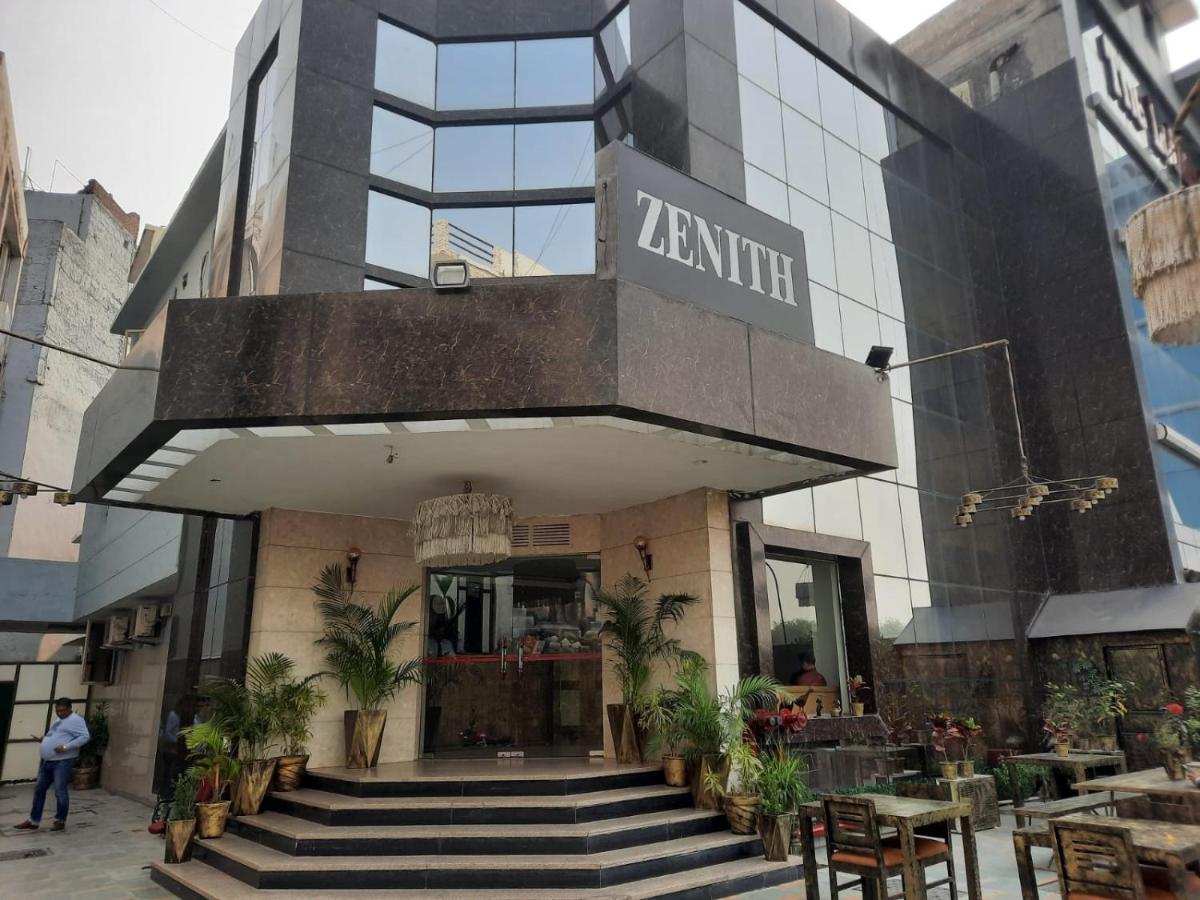 Zenith Hotel - Delhi Airport Ню Делхи Екстериор снимка
