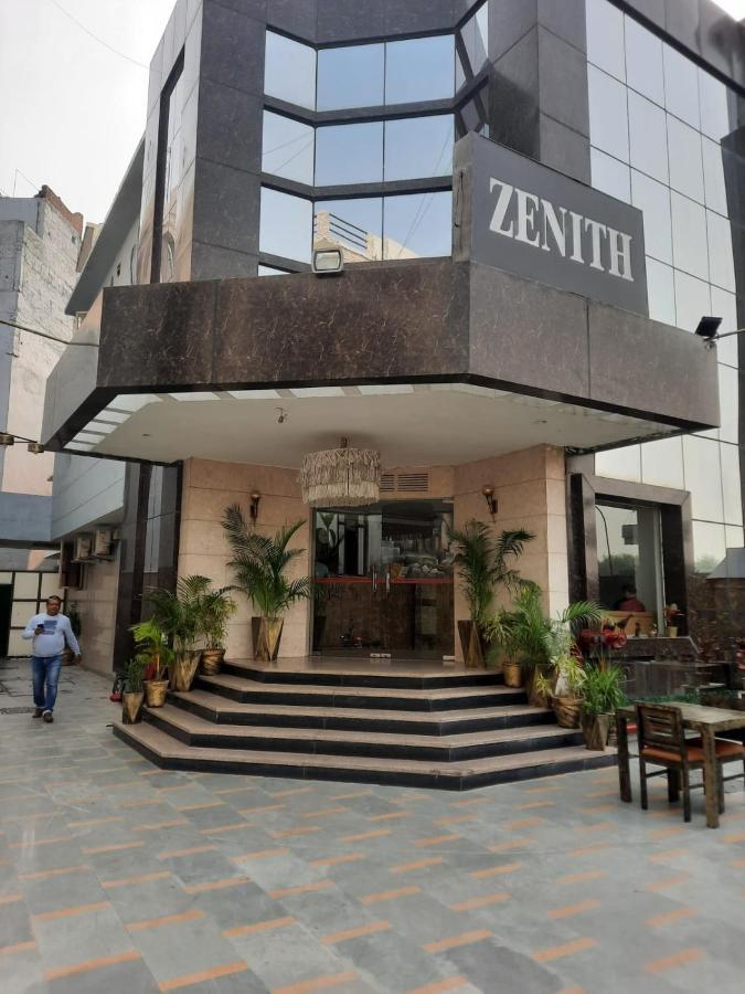 Zenith Hotel - Delhi Airport Ню Делхи Екстериор снимка