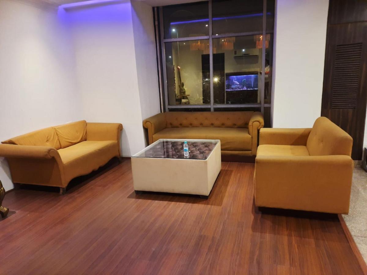 Zenith Hotel - Delhi Airport Ню Делхи Екстериор снимка
