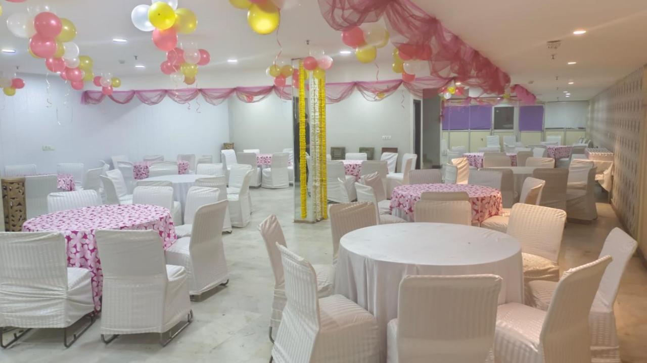 Zenith Hotel - Delhi Airport Ню Делхи Екстериор снимка
